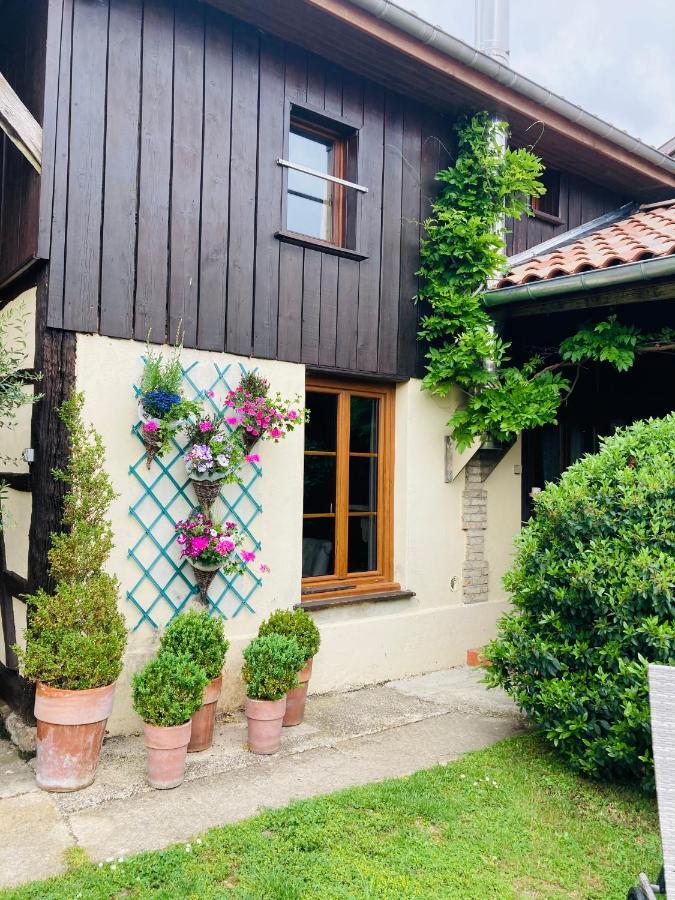 Maison De Campagne Avec Cheminee Et Exterieur La Neuville-aux-Bois Exteriör bild