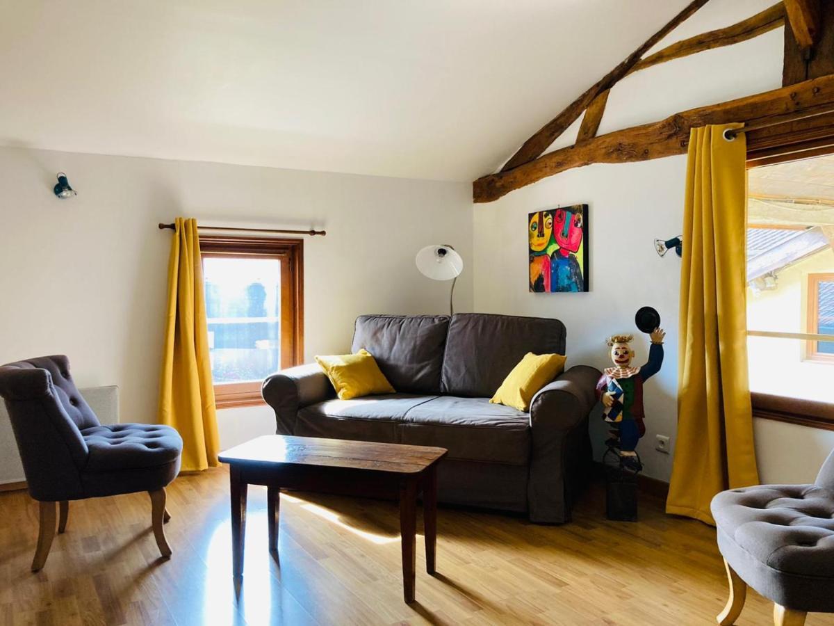 Maison De Campagne Avec Cheminee Et Exterieur La Neuville-aux-Bois Exteriör bild